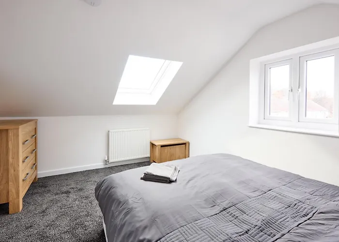 A Modern & Welcoming Apartment