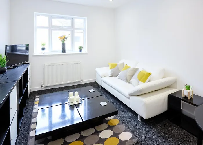 A Modern & Welcoming Apartment